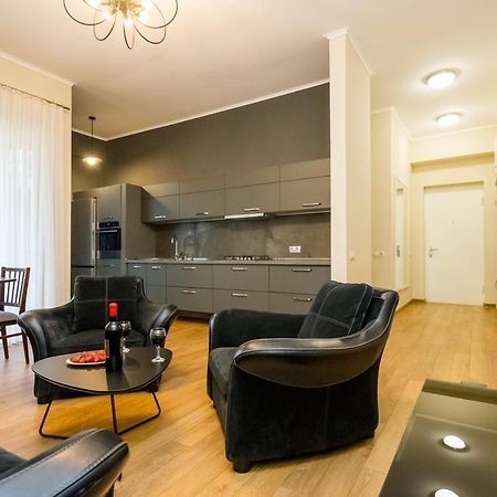 New!-Downtown Apartment Ll Tbilisi ภายนอก รูปภาพ